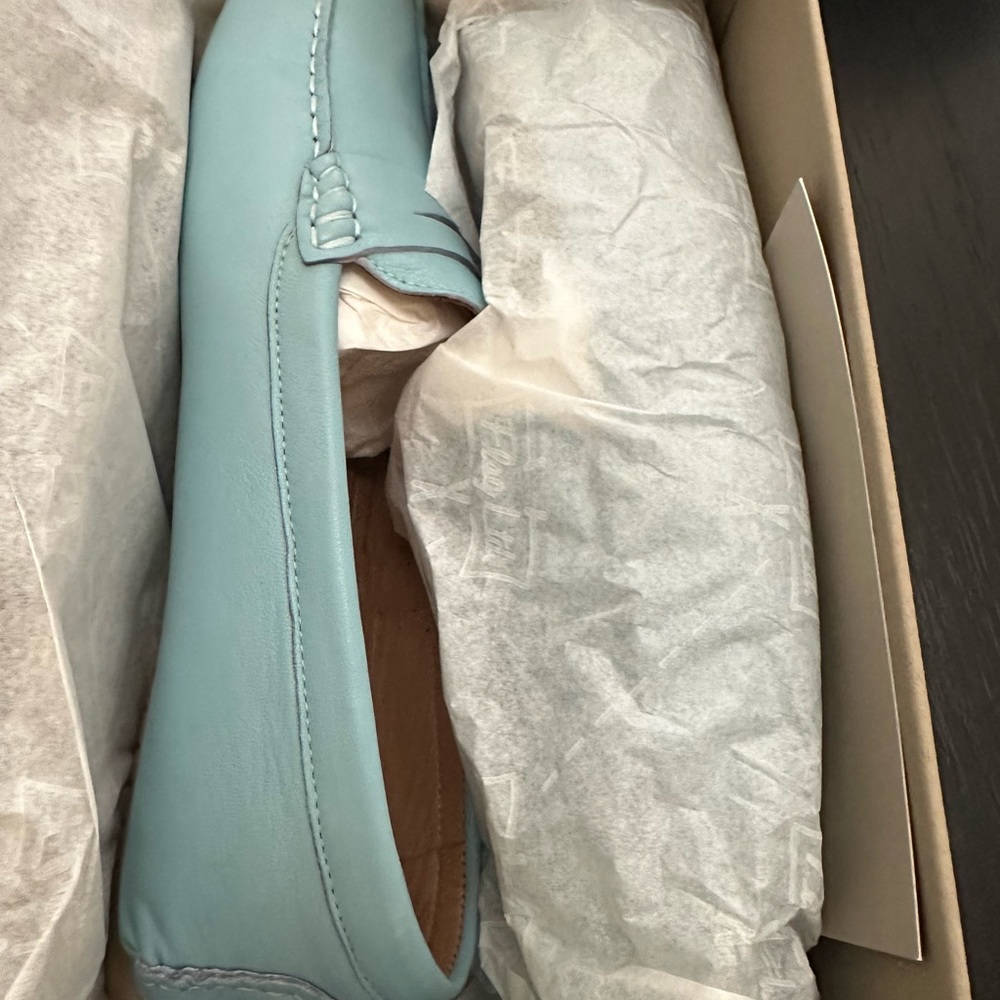New! Leather penny loafers in light blue size 10M - Picture 4 of 6